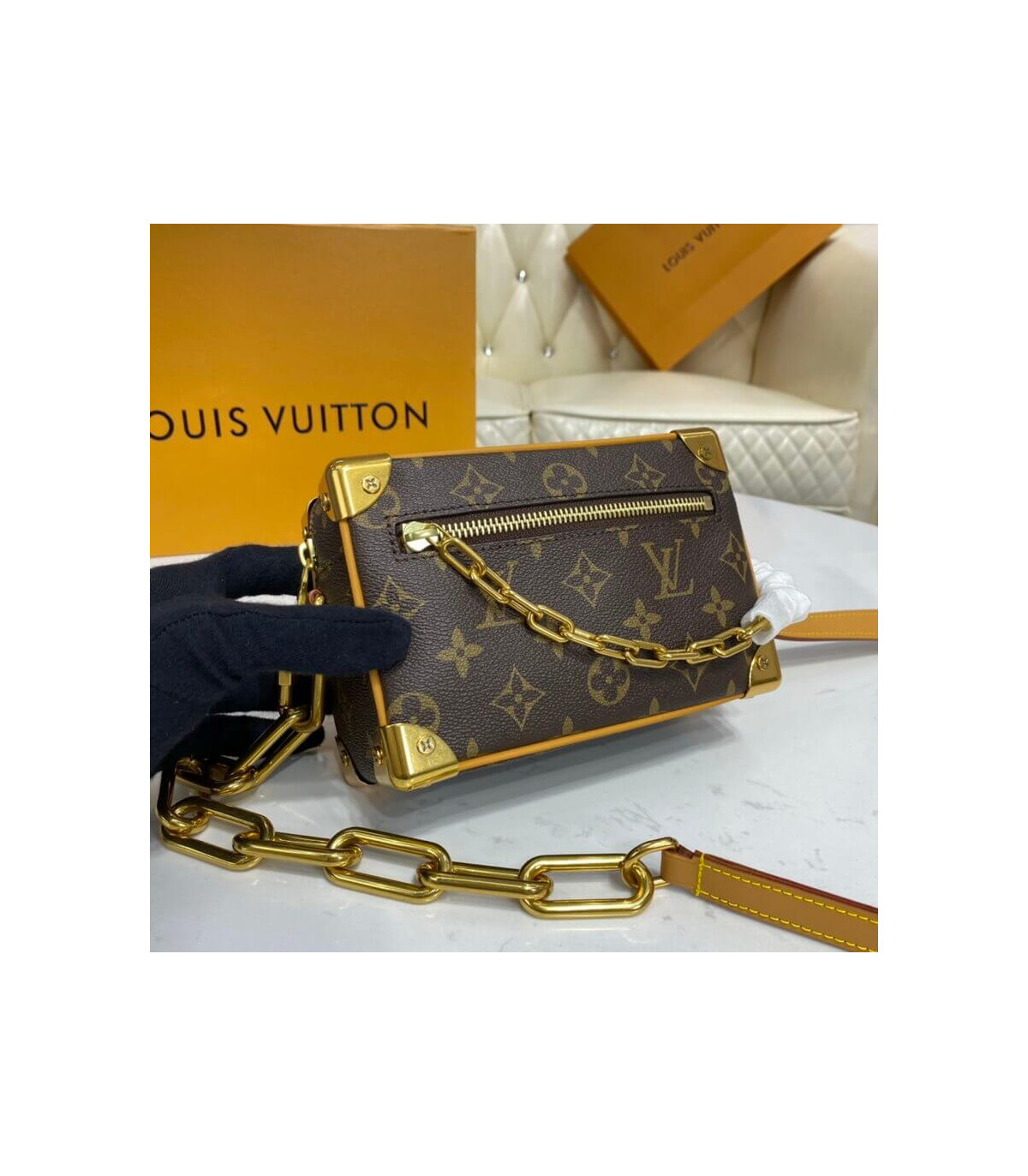 Louis Vuitton 2023-24FW Louis Vuitton ☆M22588 ☆Mini Soft Trunk