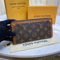 Louis Vuitton Monogram Zippy Wallet Trunk