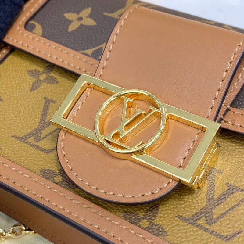 Shop Louis Vuitton MONOGRAM Dauphine Chain Wallet (M68746) by  LILY-ROSEMELODY