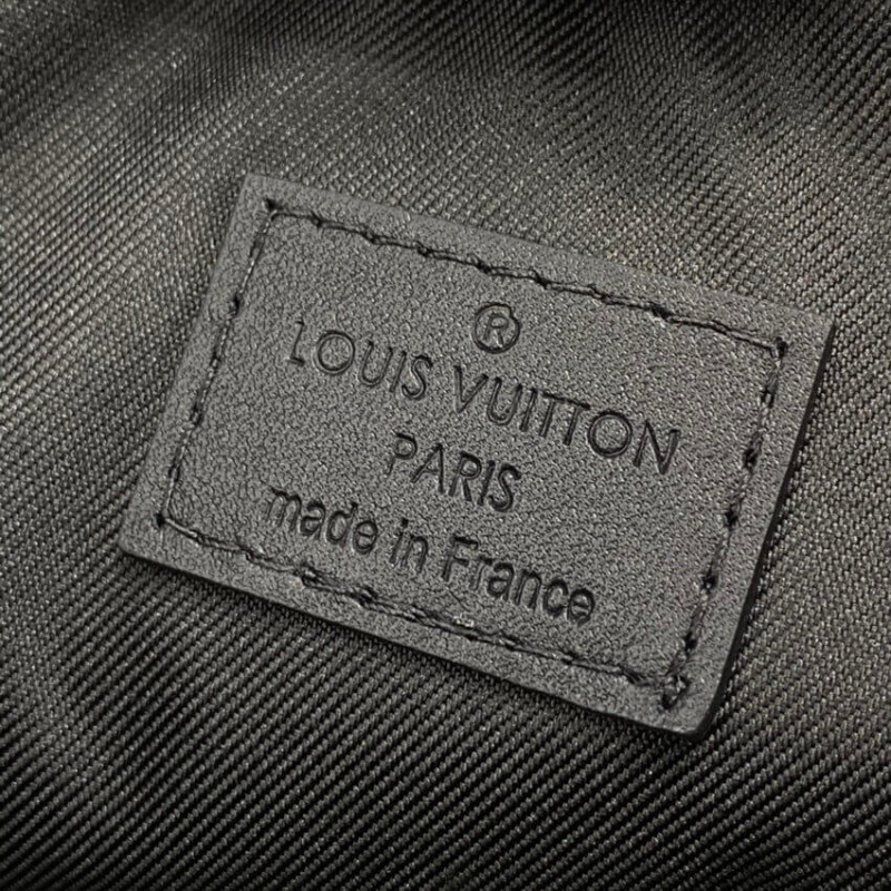 Jual Louis Vuitton LV IPAD POUCH AEROG NOIR M69837 di Seller RUMAH