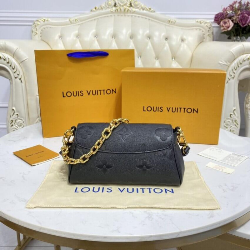 Louis Vuitton Black Monogram Empreinte Coin Purse Golden Leather Pony-style  calfskin ref.140436 - Joli Closet