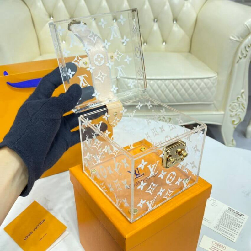 Louis Vuitton Transparent Cube Scott Box - Clear Decorative Accents, Decor  & Accessories - LOU406406