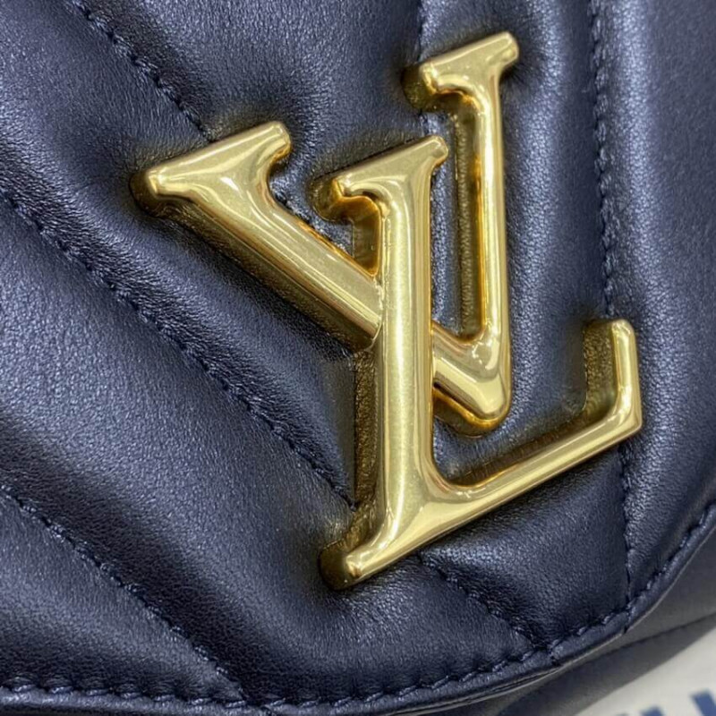 Shop Louis Vuitton Lv New Wave Chain Bag (CHAINE LV NEW WAVE, LV NEW WAVE  CHAIN BAG, M58552, M58550, M58553, M58549, M58664) by Mikrie