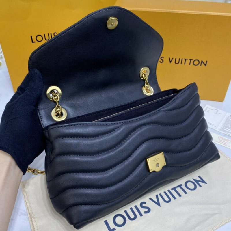 Shop Louis Vuitton Lv New Wave Chain Bag (M58664, M58549, M58550, M58552,  M59349, M59985, M20615) by LeO.