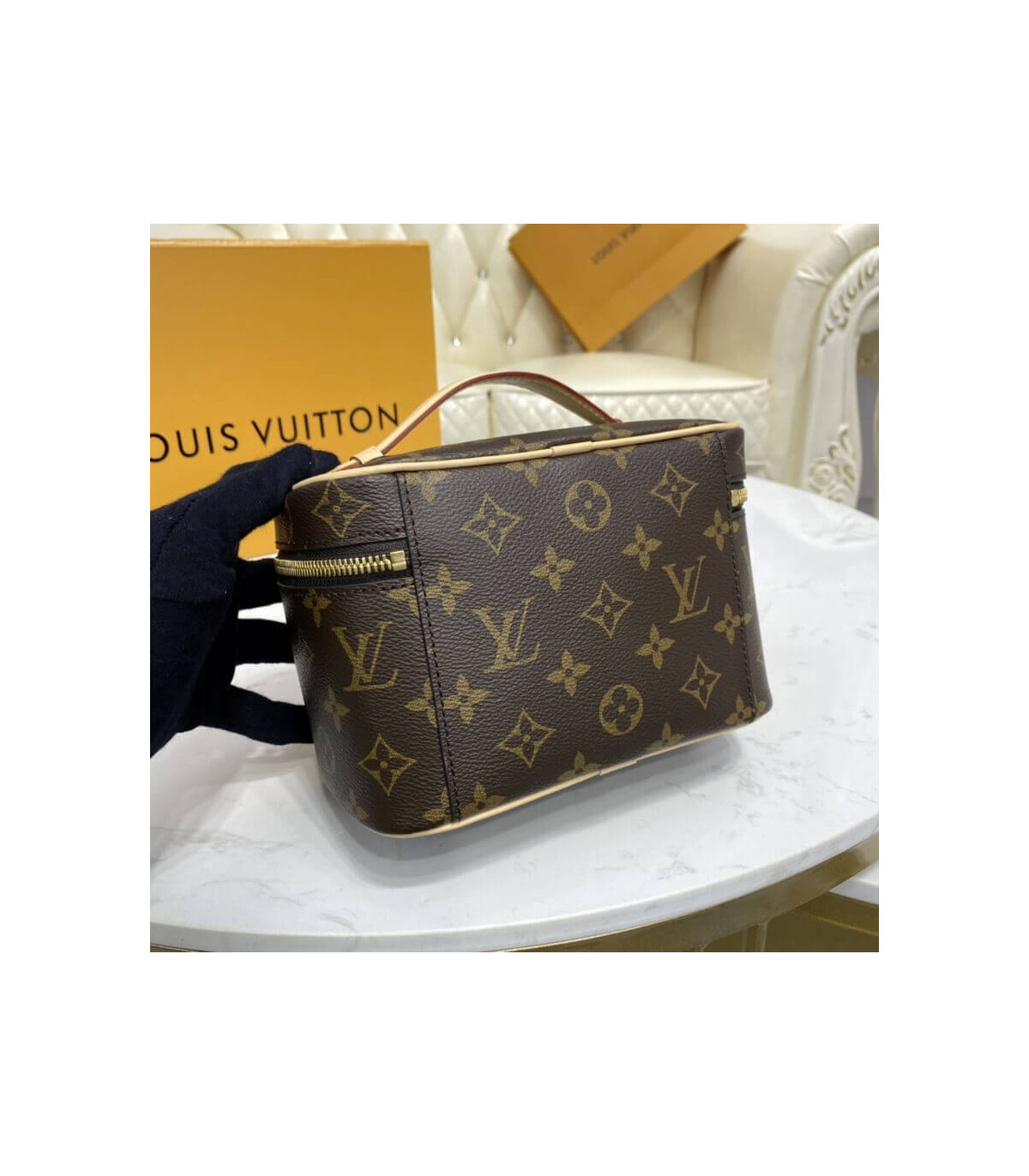 Shop Louis Vuitton 2021-22FW Nice mini toiletry pouch (M44495) by