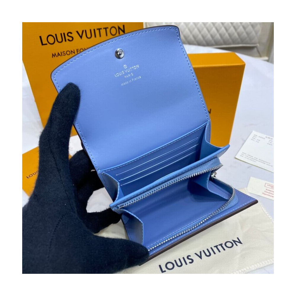 Shop Louis Vuitton MAHINA 2022 SS Iris compact wallet (M62540) by  OceanPalace
