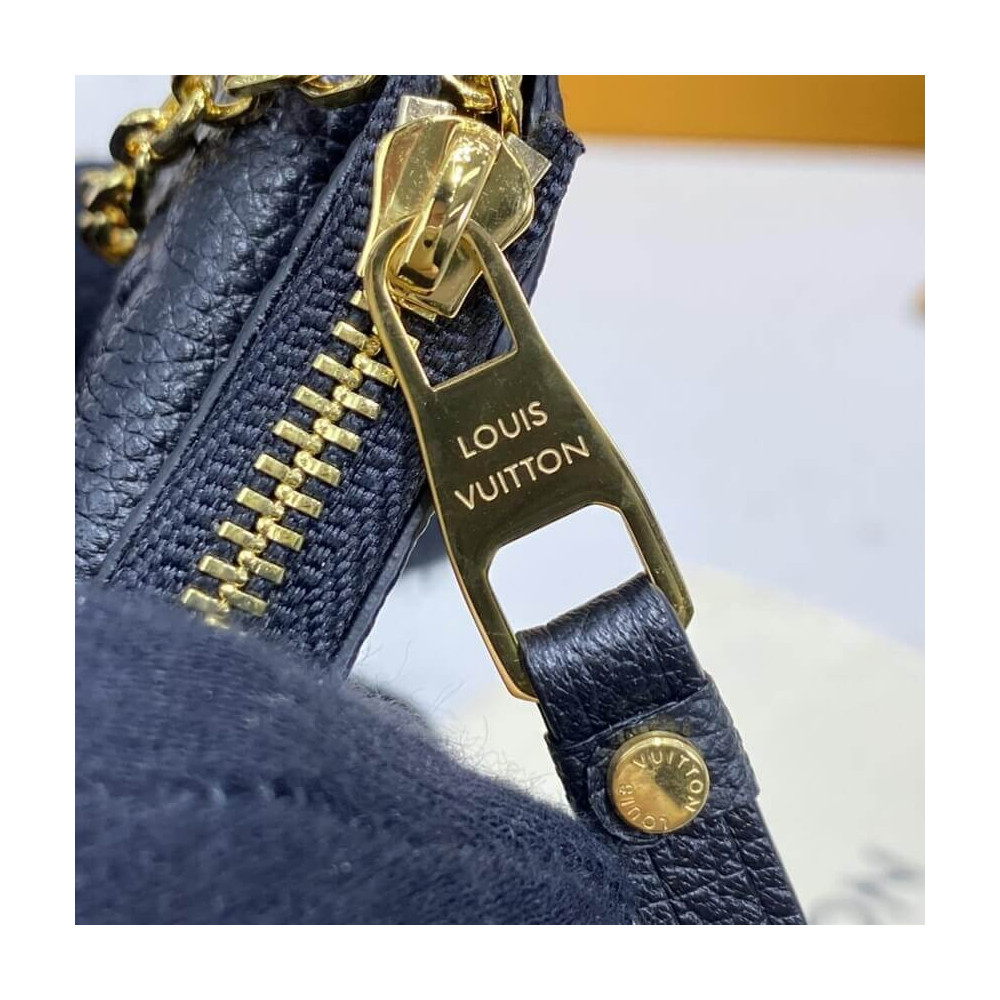 Shop Louis Vuitton MONOGRAM EMPREINTE Card Holder Recto Verso (M69421,  M69420) by Sincerity_m639