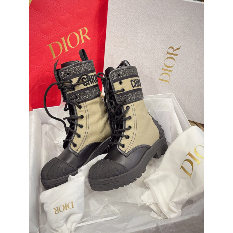 Christian Dior D-major Ankle Boot In Black