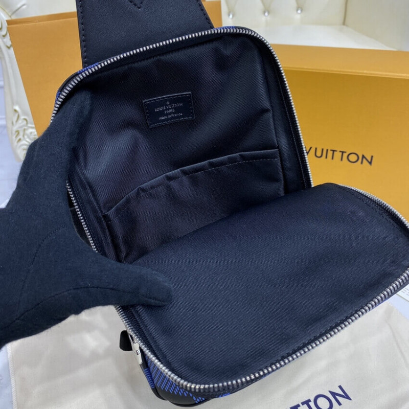 Louis Vuitton LV Avenue Slingbag NM Blue Cloth ref.991103 - Joli Closet