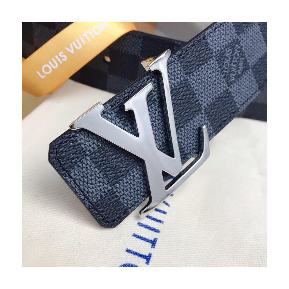 Shop Louis Vuitton Lv initiales 40mm reversible belt (M0213V, M0213U M0212W  M0213W M0212V, M0213T M0213S M0212T M0212S M0212U) by CATSUSELECT