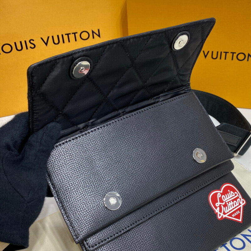 Leather small bag Louis Vuitton x Nigo Black in Leather - 24111503