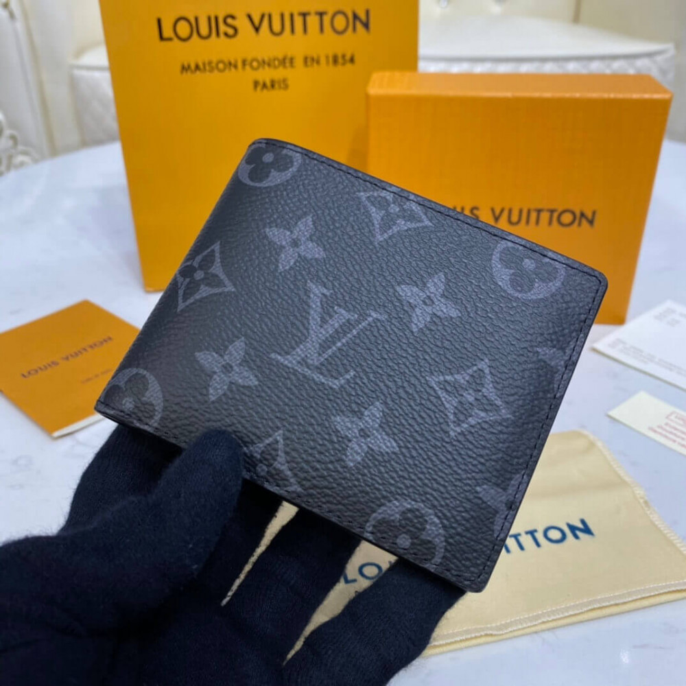 X \ Louis Vuitton على X: #LVSS20 Era hopping. A printed Monogram