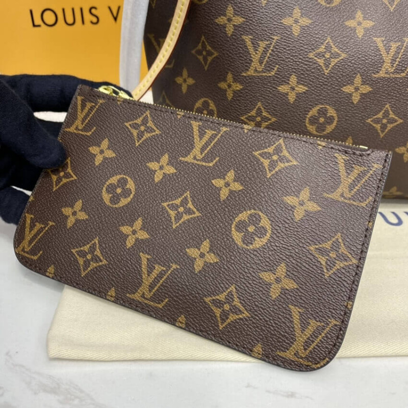 Pin by Galuh on fendi in 2023  Louis vuitton bag neverfull, Louis vuitton  neverfull, Vuitton neverfull