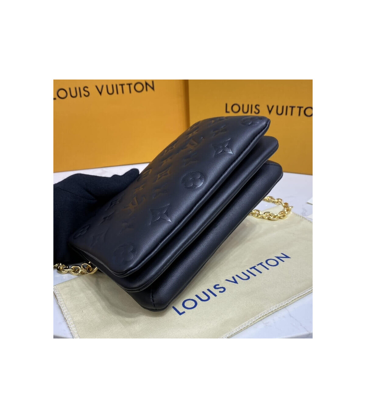 Pochette Coussin H27 in Black - Small Leather Goods M80742, L*V – ZAK BAGS  ©️