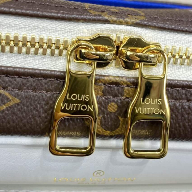Louis Vuitton 2020 LV x NBA Monogram Nil Messenger - Brown Messenger Bags,  Bags - LOU472513