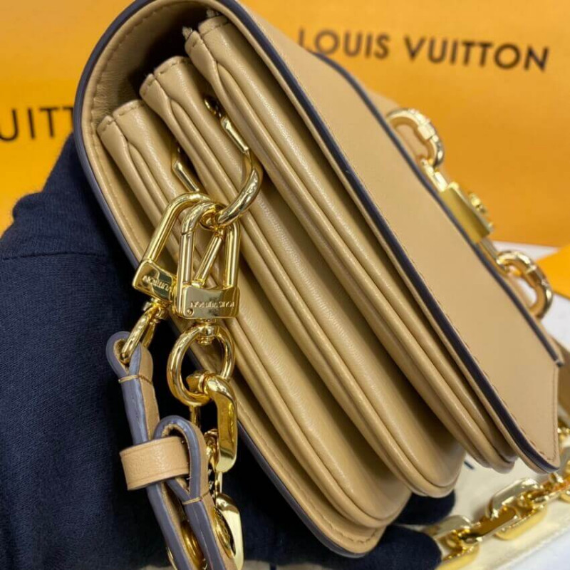 Shop Louis Vuitton Rendez-vous (M57743) by LESSISMORE☆